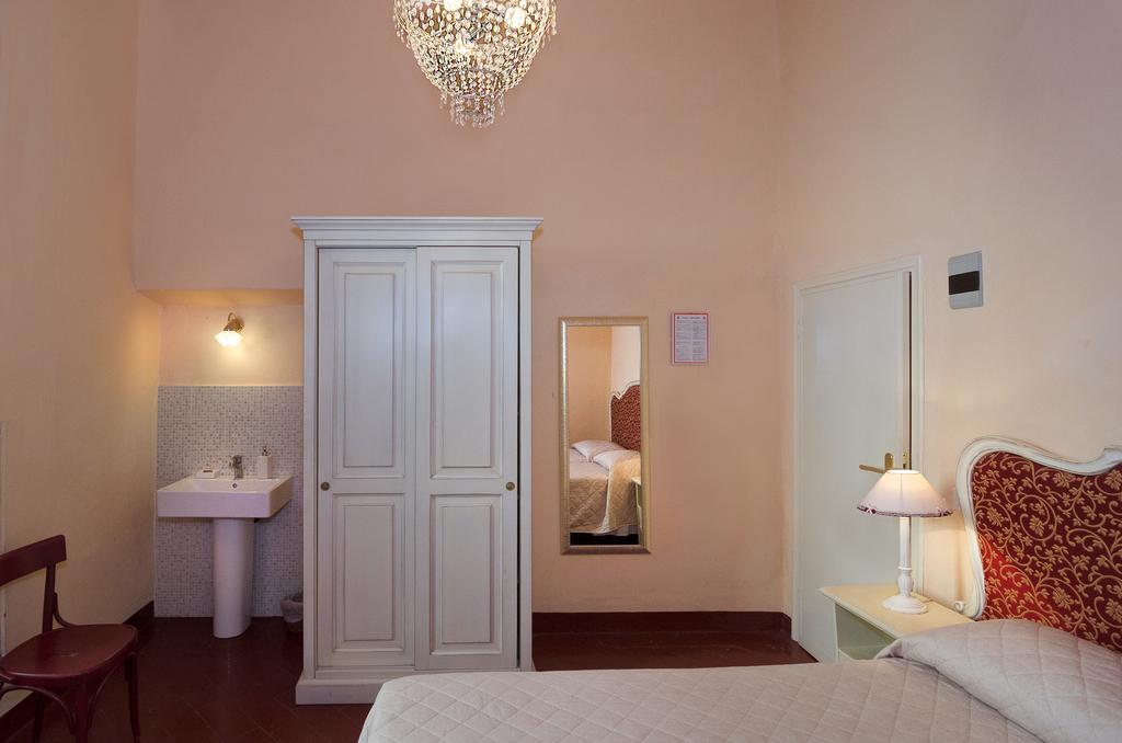 Hotel Galileo Pisa Værelse billede
